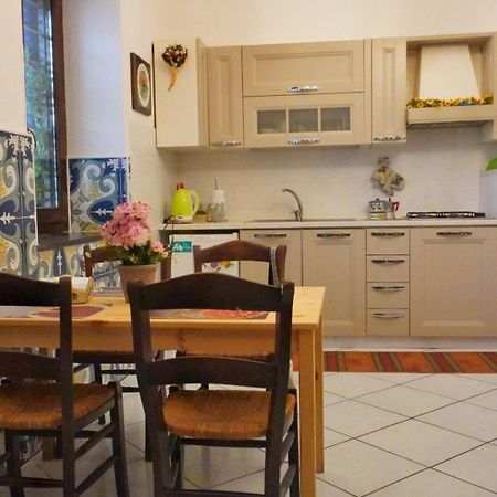 Todisco Apartament بومبيي المظهر الخارجي الصورة